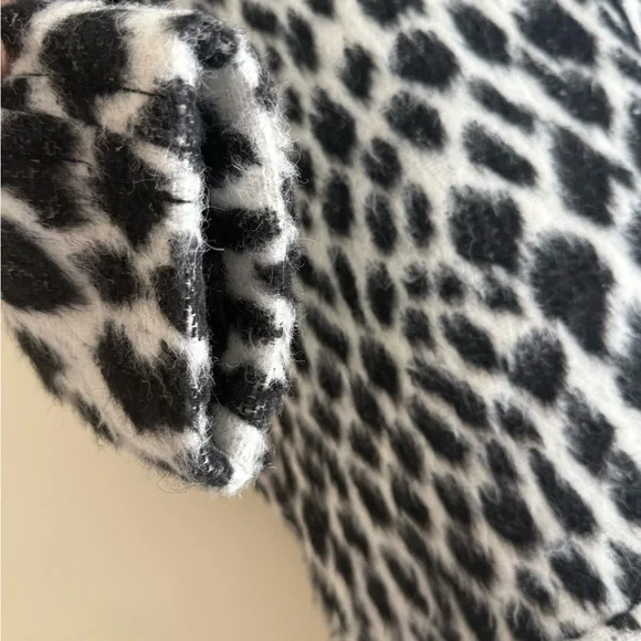 Banana Republic Black and White Animal Print Cocoon moto Jacket size XL - Picture 5 of 11